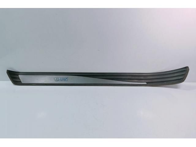 bontott BMW 5 E60 Bal első Belső Küszöb Burkolat
