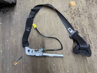 bontott BMW 5 E60 Bal első Övfeszítő