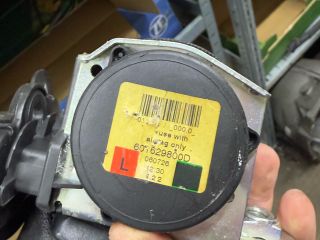 bontott BMW 5 E60 Bal első Övfeszítő