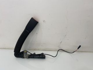 bontott BMW 5 E60 Bal első Övfeszítő