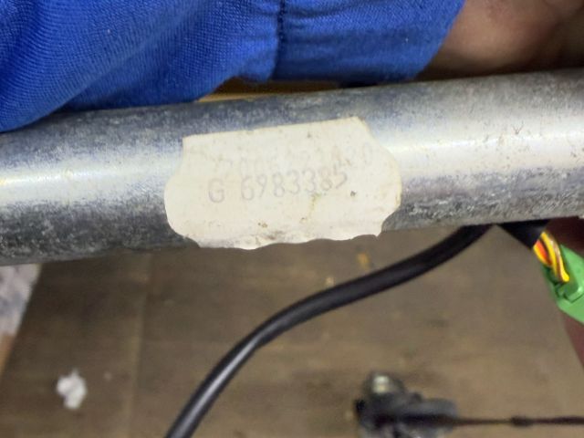 bontott BMW 5 E60 Bal első Övfeszítő