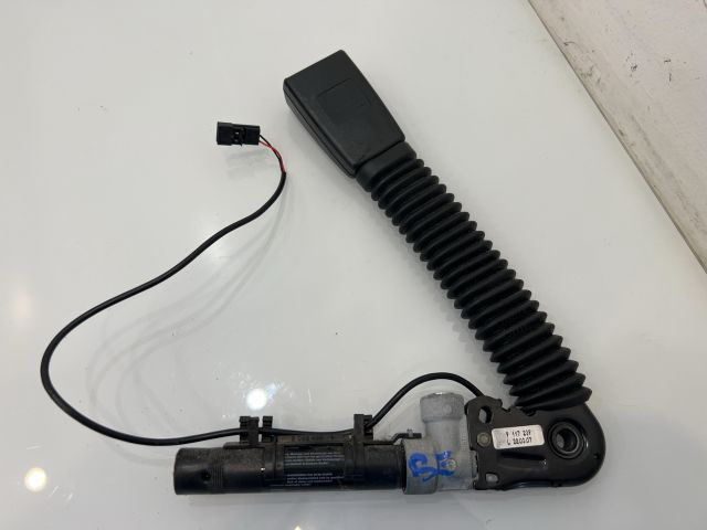 bontott BMW 5 E60 Bal első Övfeszítő