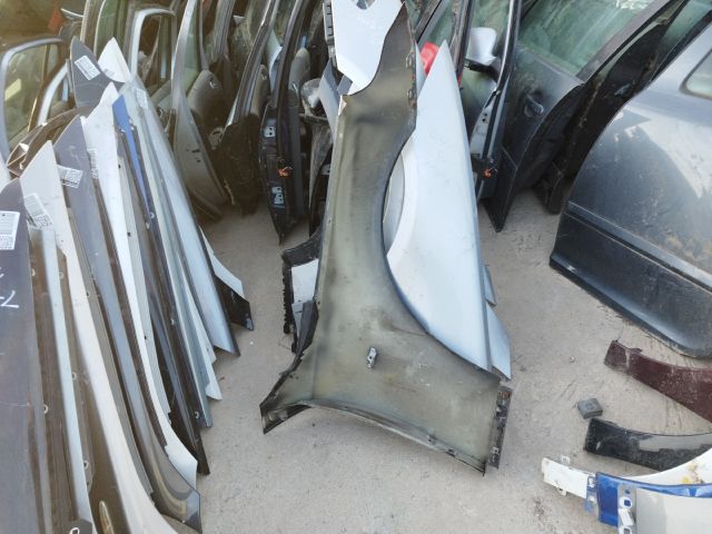 bontott BMW 5 E60 Bal első Sárvédő