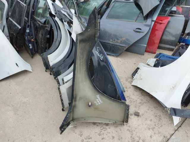 bontott BMW 5 E60 Bal első Sárvédő