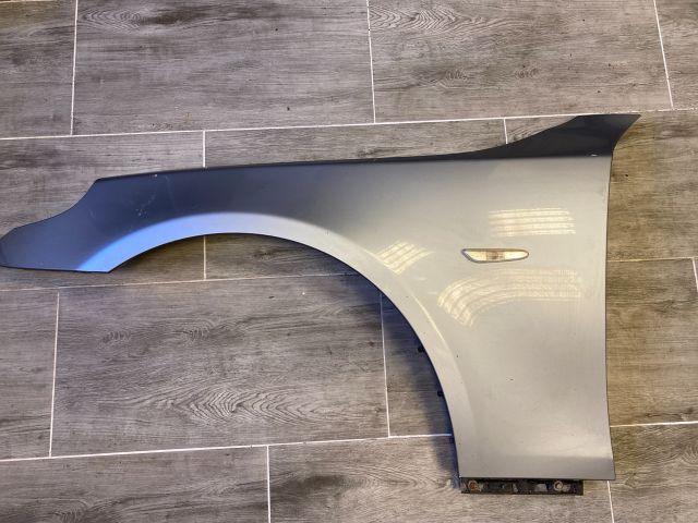 bontott BMW 5 E60 Bal első Sárvédő