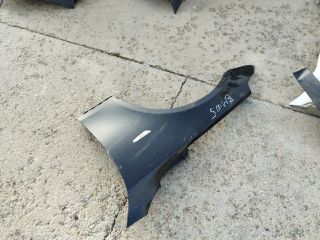 bontott BMW 5 E60 Bal első Sárvédő