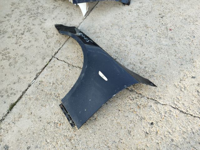 bontott BMW 5 E60 Bal első Sárvédő