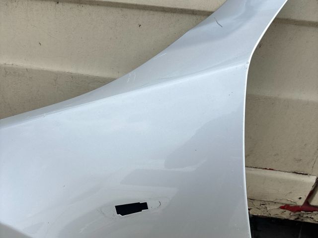 bontott BMW 5 E60 Bal első Sárvédő