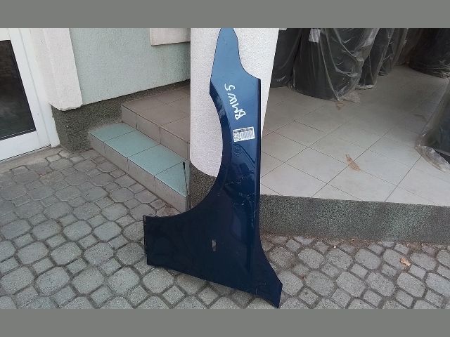 bontott BMW 5 E60 Bal első Sárvédő