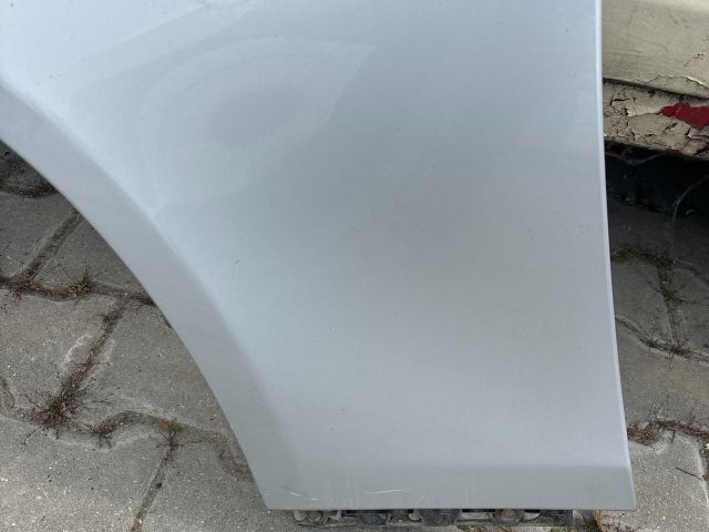 bontott BMW 5 E60 Bal első Sárvédő