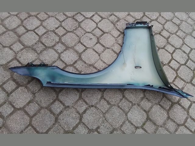 bontott BMW 5 E60 Bal első Sárvédő