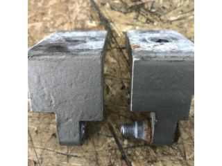 bontott BMW 5 E60 Bal első Zsanér