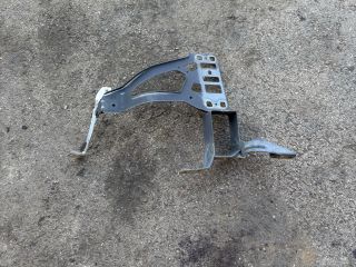 bontott BMW 5 E60 Bal Felső Homlokfal