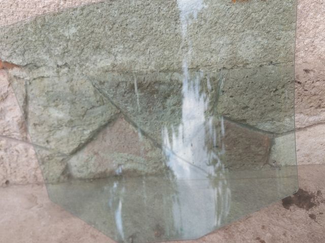 bontott BMW 5 E60 Bal hátsó Ablak