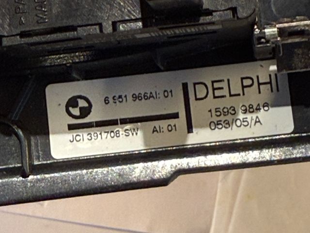 bontott BMW 5 E60 Bal hátsó Ablakemelő Kapcsoló