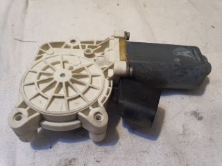 bontott BMW 5 E60 Bal hátsó Ablakemelő Motor