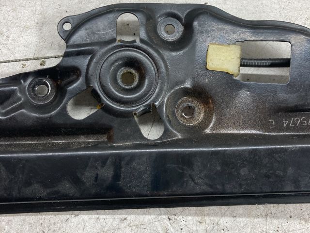 bontott BMW 5 E60 Bal hátsó Ablakemelő Szerkezet (Elektromos)