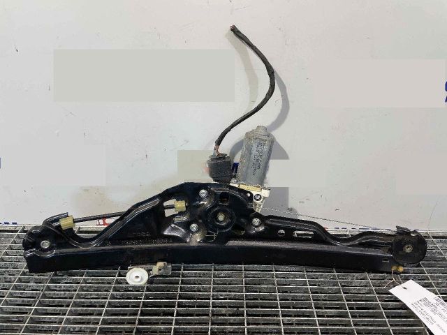 bontott BMW 5 E60 Bal hátsó Ablakemelő Szerkezet (Elektromos)