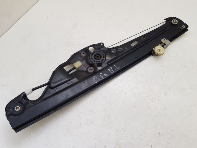 bontott BMW 5 E60 Bal hátsó Ablakemelő Szerkezet (Elektromos)