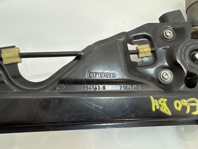 bontott BMW 5 E60 Bal hátsó Ablakemelő Szerkezet (Elektromos)