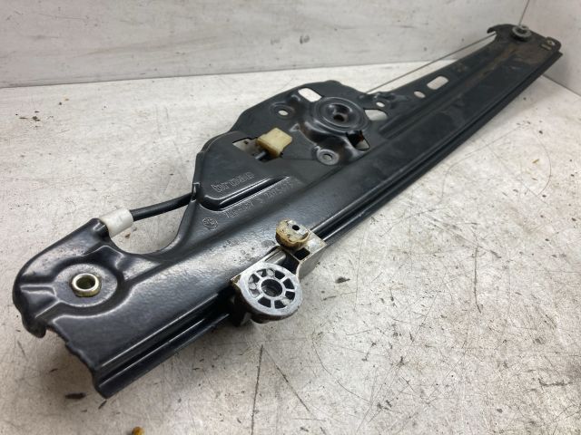 bontott BMW 5 E60 Bal hátsó Ablakemelő Szerkezet (Elektromos)