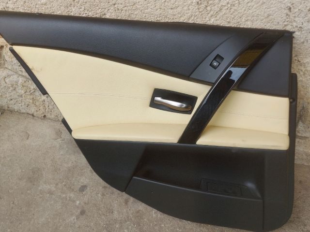 bontott BMW 5 E60 Bal hátsó Ajtó Kárpit