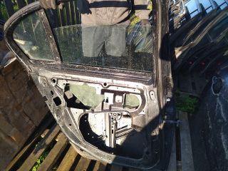 bontott BMW 5 E60 Bal hátsó Ajtó (Üres lemez)