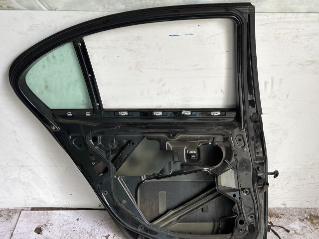 bontott BMW 5 E60 Bal hátsó Ajtó (Üres lemez)