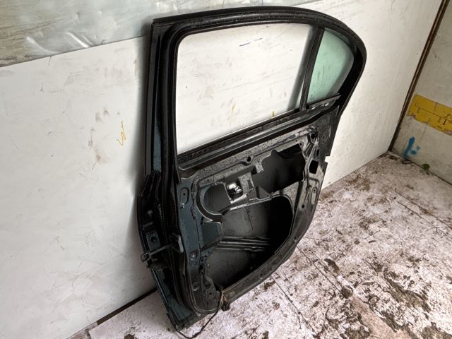 bontott BMW 5 E60 Bal hátsó Ajtó (Üres lemez)