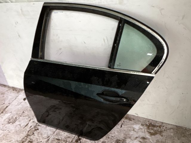 bontott BMW 5 E60 Bal hátsó Ajtó (Üres lemez)