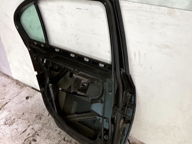 bontott BMW 5 E60 Bal hátsó Ajtó (Üres lemez)