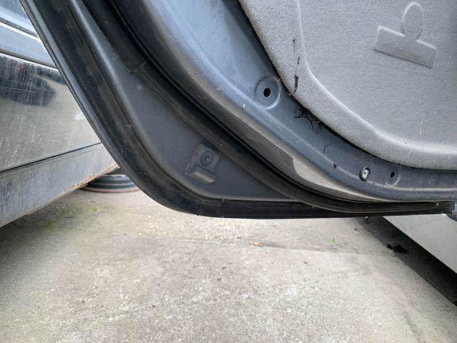 bontott BMW 5 E60 Bal hátsó Ajtó (Üres lemez)