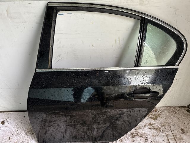 bontott BMW 5 E60 Bal hátsó Ajtó (Üres lemez)