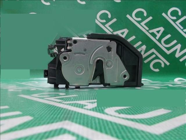 bontott BMW 5 E60 Bal hátsó Ajtózár