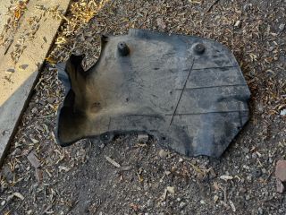 bontott BMW 5 E60 Bal hátsó Csomagtér Burkolat (Műanyag)