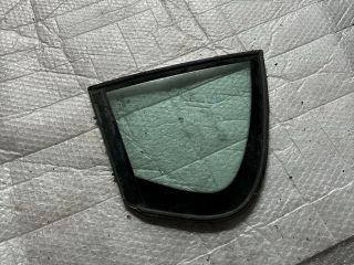 bontott BMW 5 E60 Bal hátsó Fixüveg (Ajtóban)