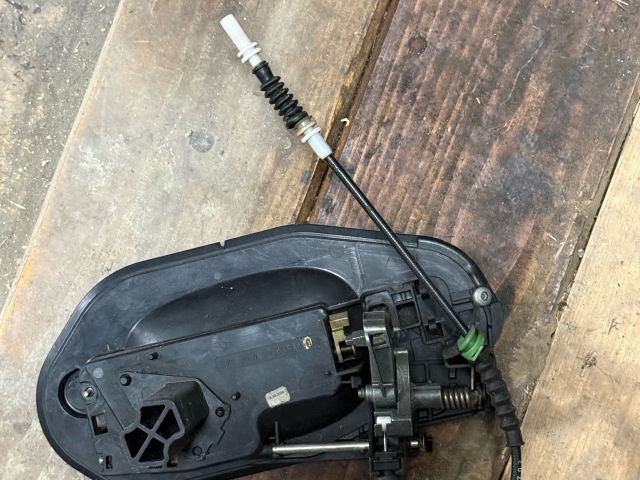 bontott BMW 5 E60 Bal hátsó Kilincs Hátulja