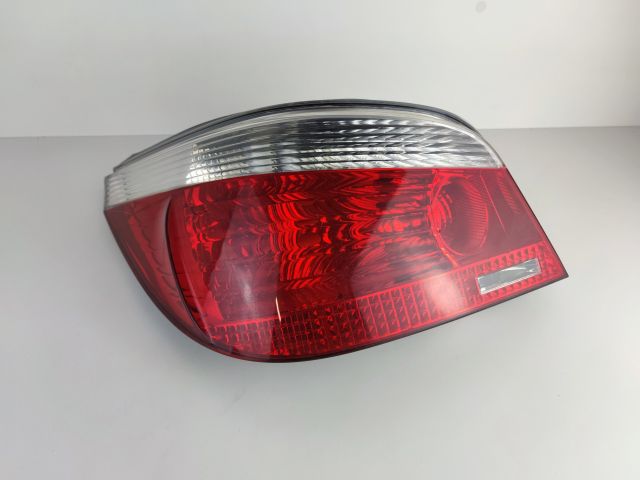 bontott BMW 5 E60 Bal Hátsó Lámpa