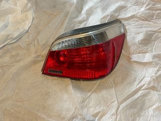 bontott BMW 5 E60 Bal Hátsó Lámpa