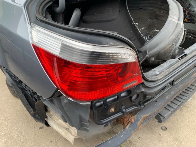 bontott BMW 5 E60 Bal Hátsó Lámpa
