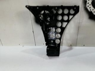 bontott BMW 5 E60 Bal hátsó Lökhárító Tartó (Műanyag)