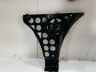 bontott BMW 5 E60 Bal hátsó Lökhárító Tartó (Műanyag)