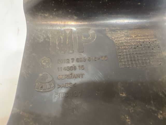 bontott BMW 5 E60 Bal hátsó Lökhárító Tartó (Műanyag)