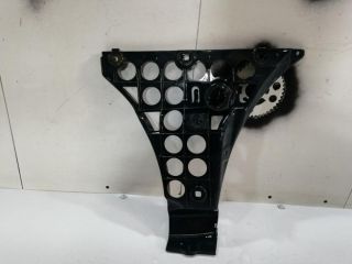 bontott BMW 5 E60 Bal hátsó Lökhárító Tartó (Műanyag)