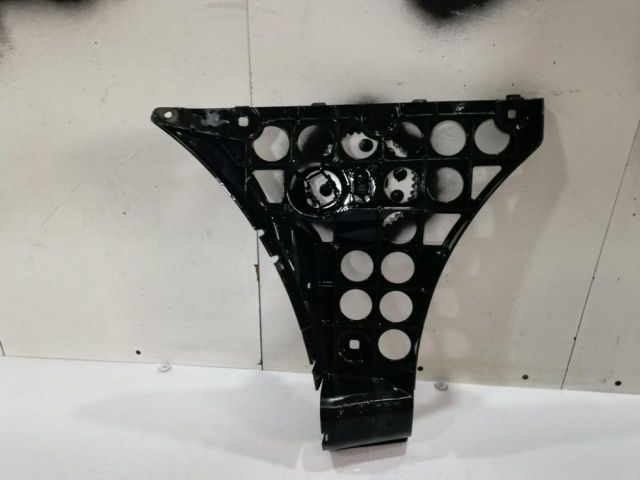 bontott BMW 5 E60 Bal hátsó Lökhárító Tartó (Műanyag)