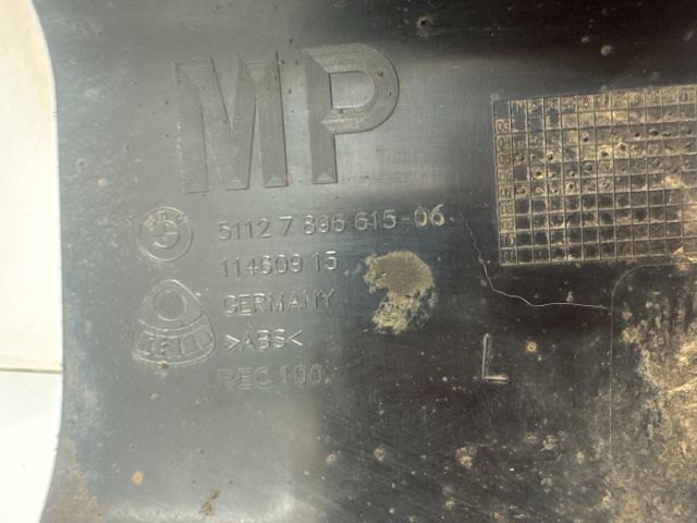 bontott BMW 5 E60 Bal hátsó Oldal Lökhárító Tartó (Műanyag)