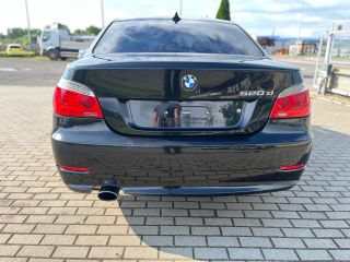 bontott BMW 5 E60 Bal hátsó Zsanér