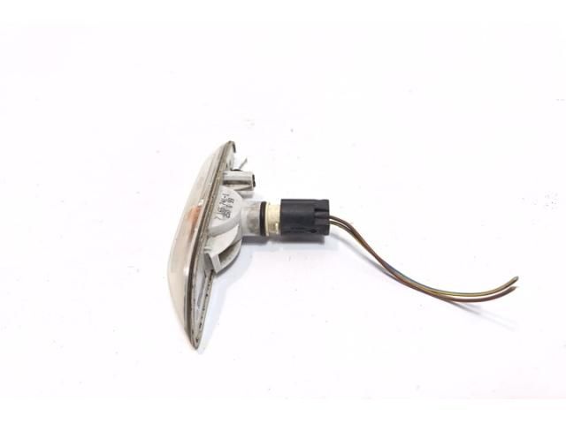 bontott BMW 5 E60 Bal Helyzetjelző