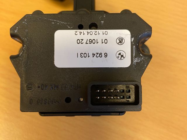 bontott BMW 5 E60 Bal Kormánykapcsoló Irányjelző