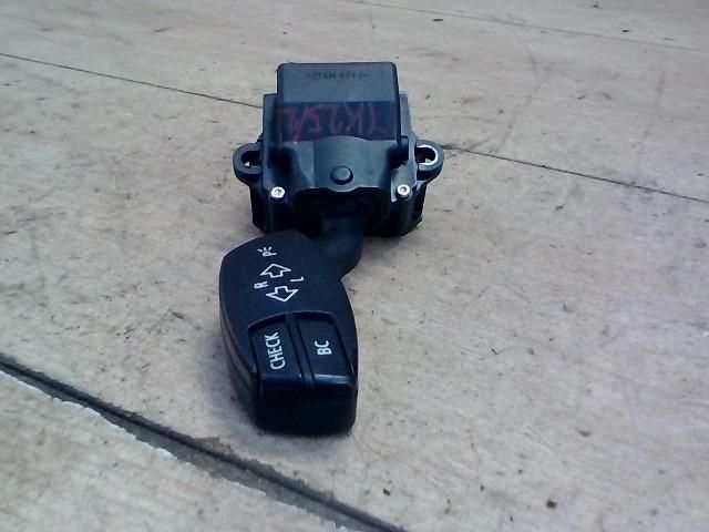 bontott BMW 5 E60 Bal Kormánykapcsoló Irányjelző